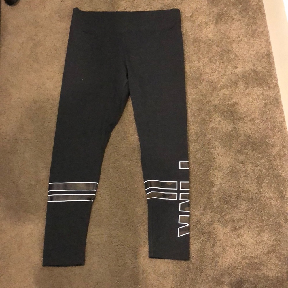 brand new PINK leggings